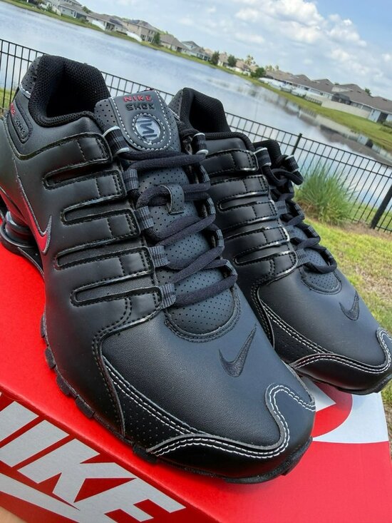* 8.5 men’s Nike SHOX NZ black red / 378341-017 sneakers main image 5